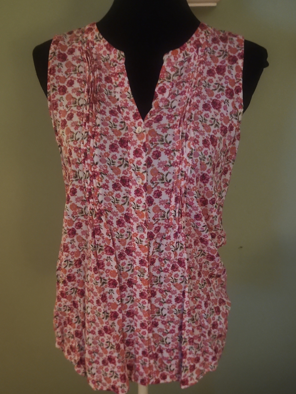 Jane and Delancey Pink Floral Pintuck Sleeveless Top